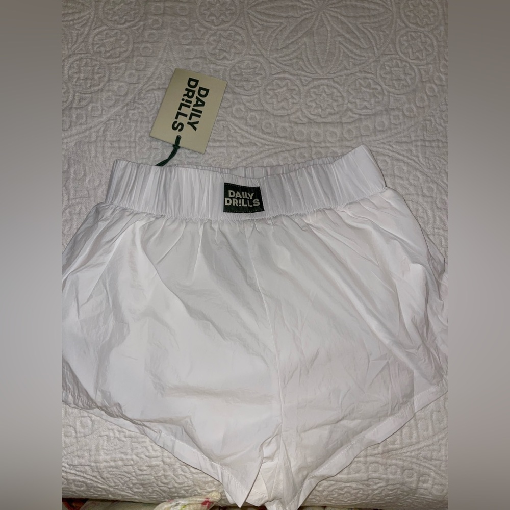 Daily Drills White Super Bounce Shorts